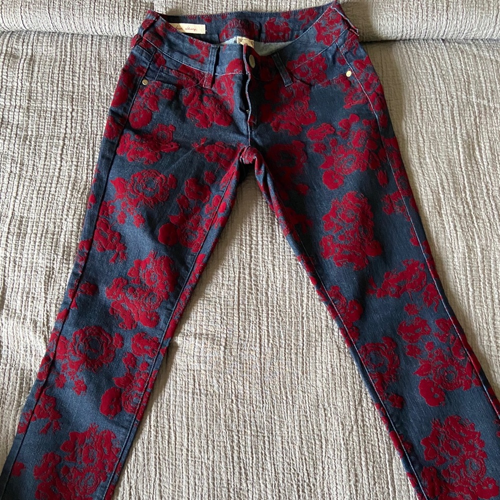 DecreeJeans